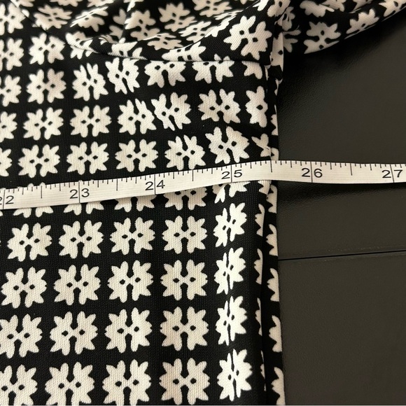 Talbots Plus Woman's Top Shirt Blouse 3/4 Sleeves Split Hem Black White Sz 2X - Picture 5 of 7